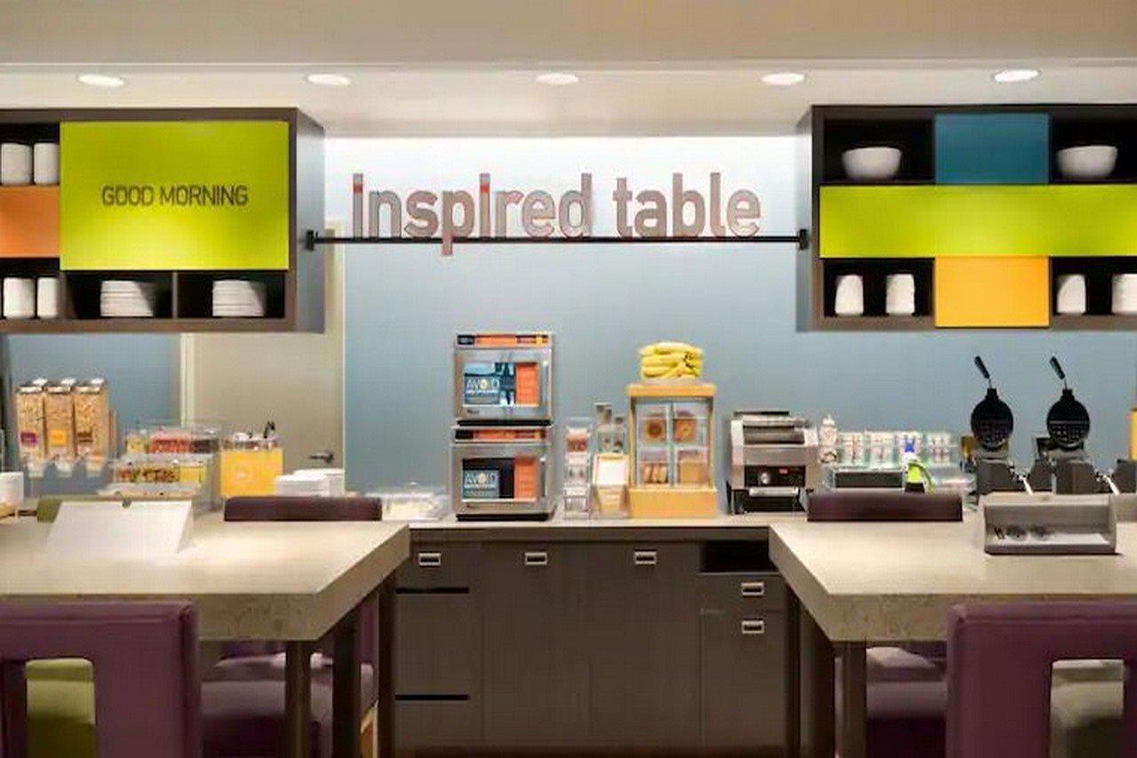 Hotel Home2 By Hilton Joplin, Mo 3*
